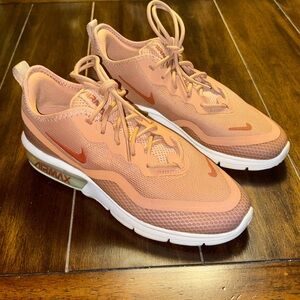 NIKE Air Max Sequent  lDusty Peach. Size 6.5